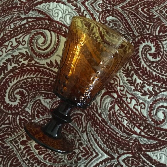 Vintage Vatican Amber Wine Goblet - Picture 7 of 7